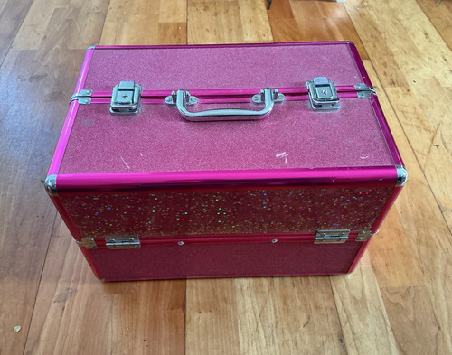 Pink hard vanity case metal - pink, w/