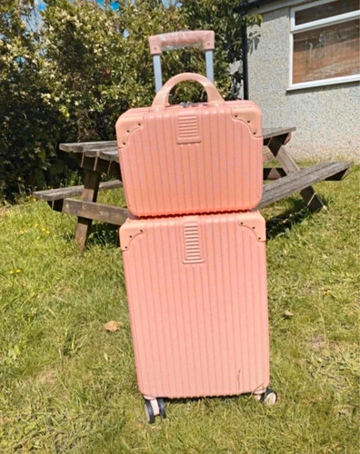 Pink solid plastic - solid,